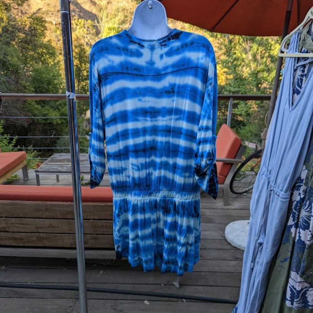 Young Fabulous & Broke YFB Malik Blue Super Soft Tie Dye Sexy Romper Size Small - Picture 3 of 8